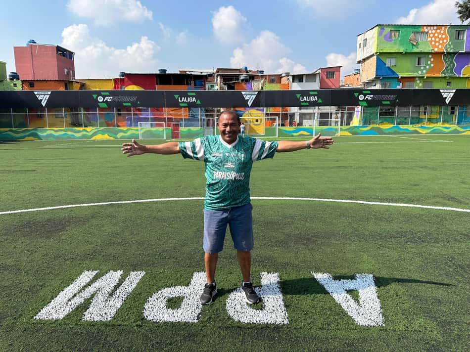 Chiquinho é um dos fundadores do time da Associação Palmeirinha do Morumbi, fundado em 1973. (Foto: Juliana Yamaoka/ Lance!)