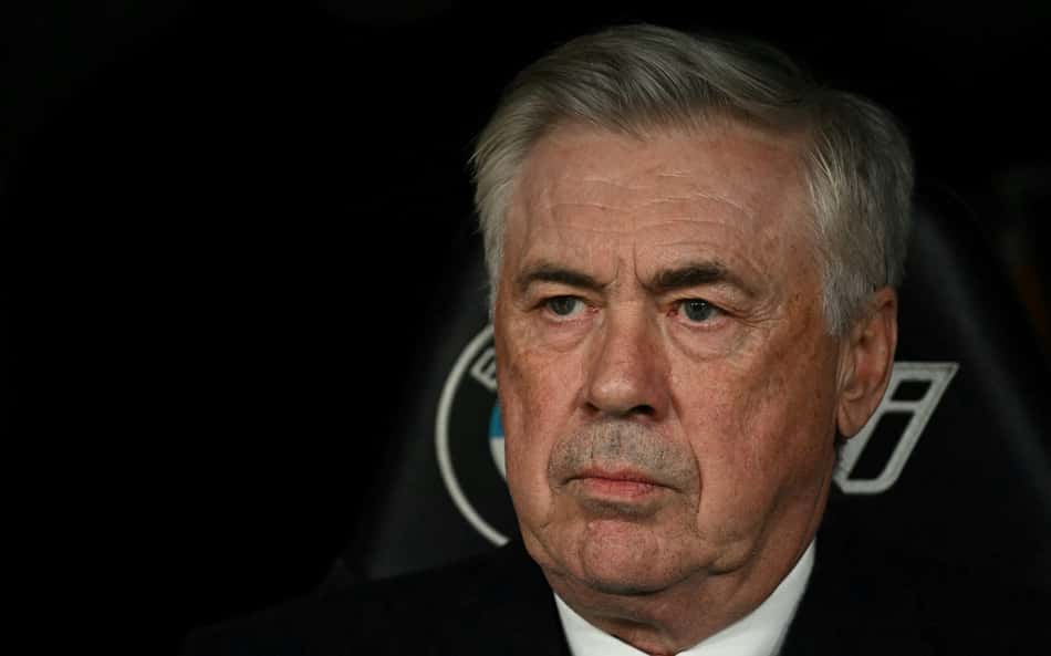 Carlo Ancelotti, comandante do Real Madrid (Foto: Javier Soriano/AFP)