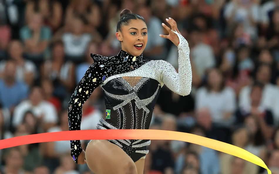 Conheça a ginasta do Brasil que fez história ao som de Lady Gaga