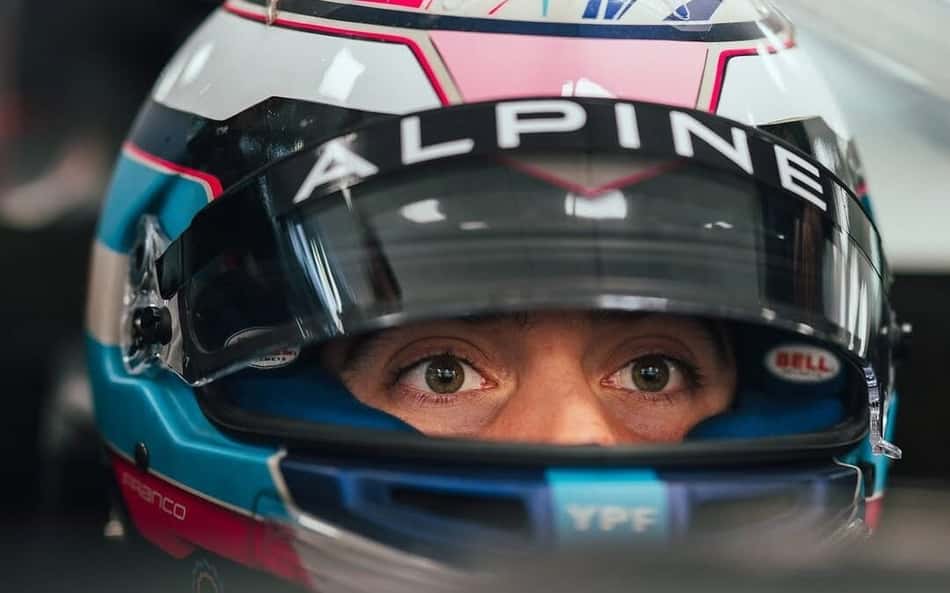 Anúncio inusitado na F1 diverte internautas