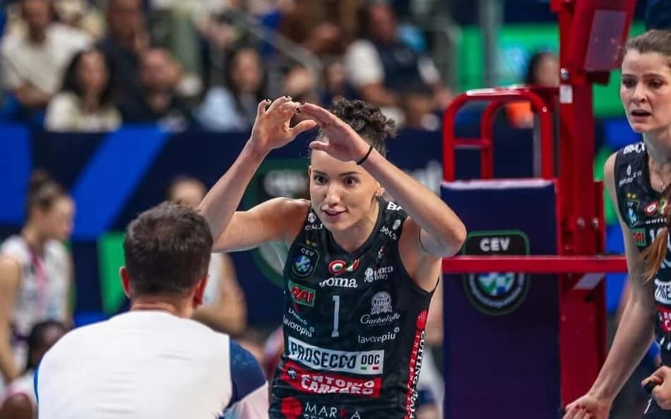 Gabi Guimarães é a melhor ponteira da Champions em temporada perfeita Conegliano