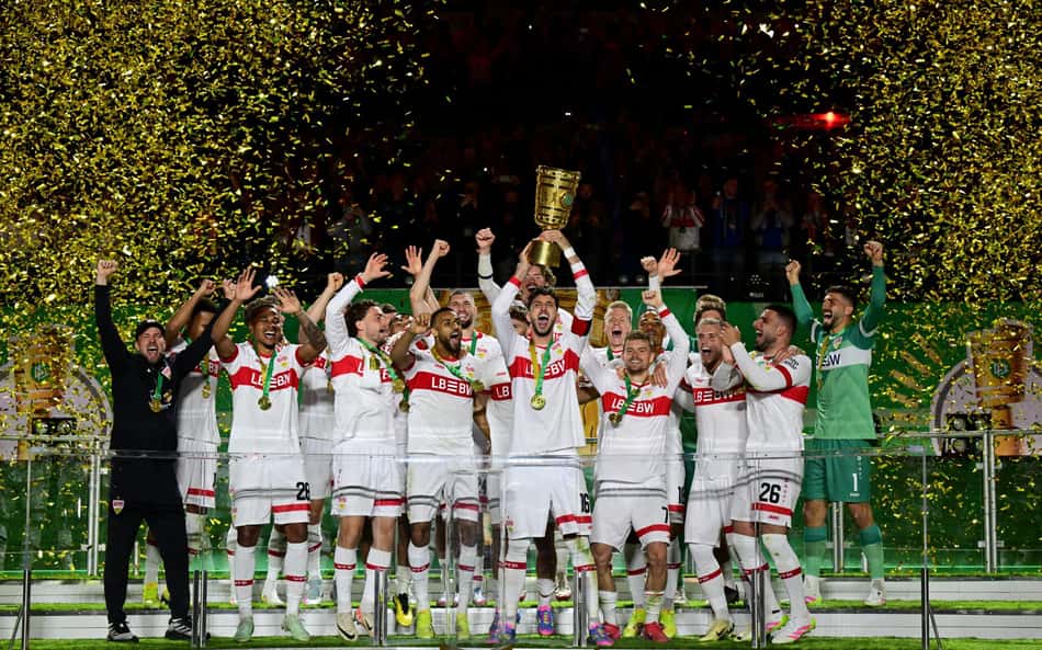 Stuttgart pune erros do Arminia na primeira etapa e conquista a Copa da Alemanha