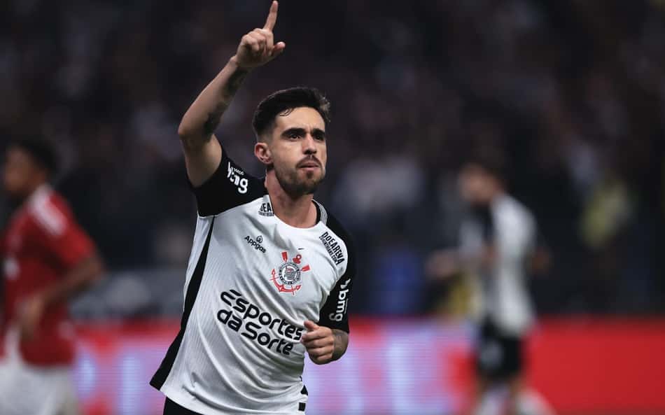 Coronado comemora golaço pelo Corinthians e manda recado para Dorival: 'Quero ajudar mais'