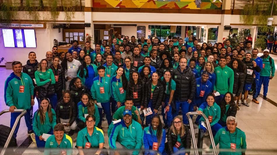 Delegação brasileira em Mar del Plata para o Sul-Americano de atletismo (Foto: Gustavo Alves/CBAt)