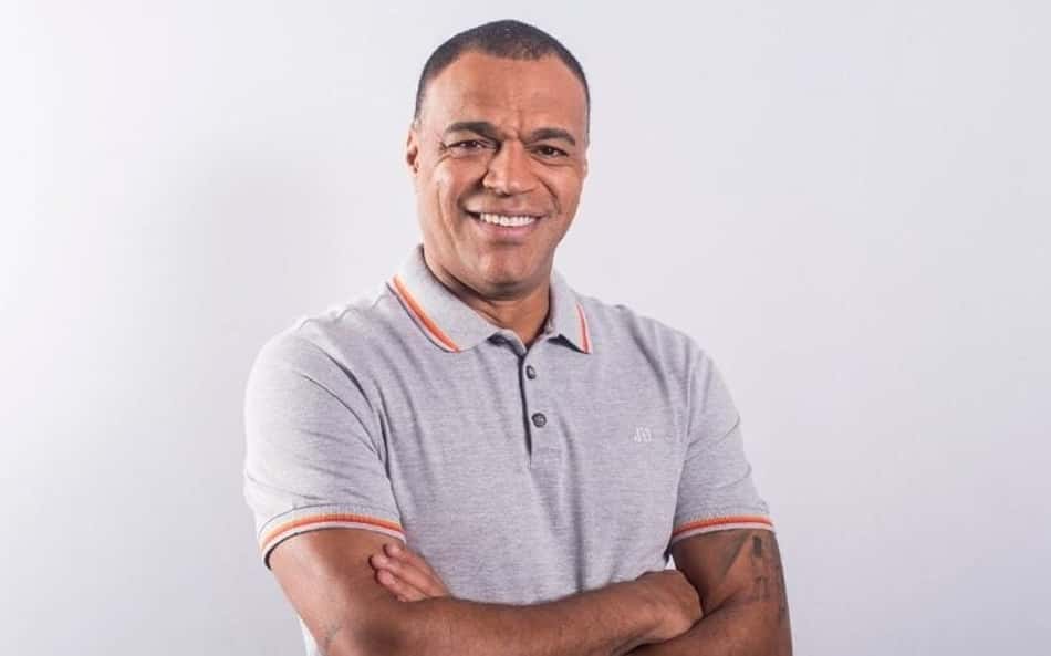 Denílson sugere treinador para Seleção Brasileira: 'É minha opção'