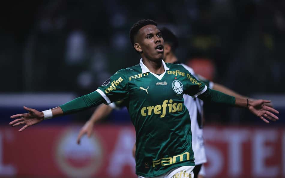 Em grande fase, Estêvão se prepara para se despedir do Palmeiras; veja os jogos que faltam