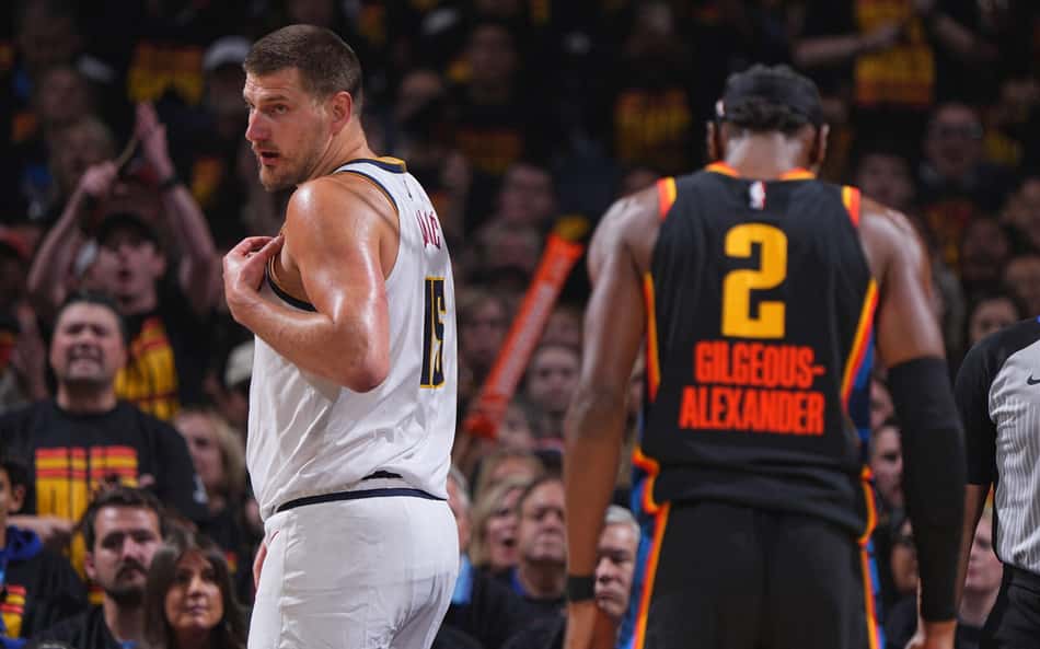 Em duelo de MVPs, Jokic leva a melhor sobre Shai e bate recorde na NBA
