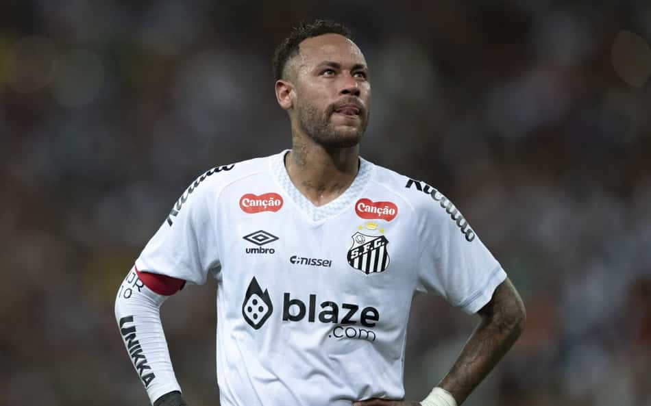 Neymar viraliza em vídeo de influenciadora no CT do Santos; veja