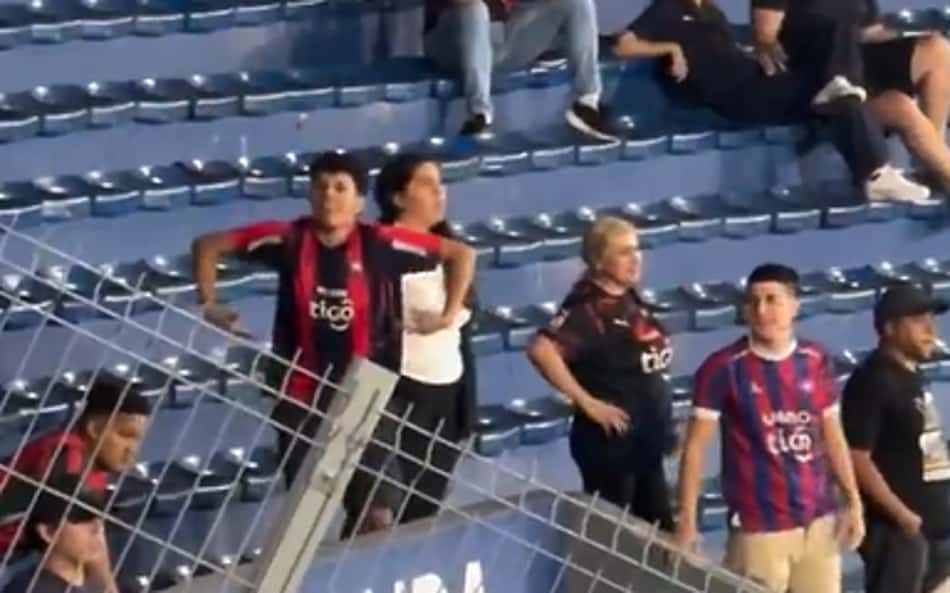 Palmeirense denuncia suposto gesto racista de torcedor do Cerro Porteño