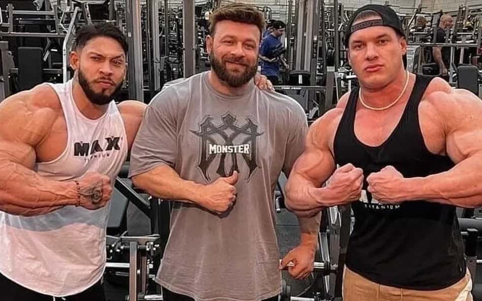 Rival de Ramon Dino anuncia novo treinador; saiba quem é