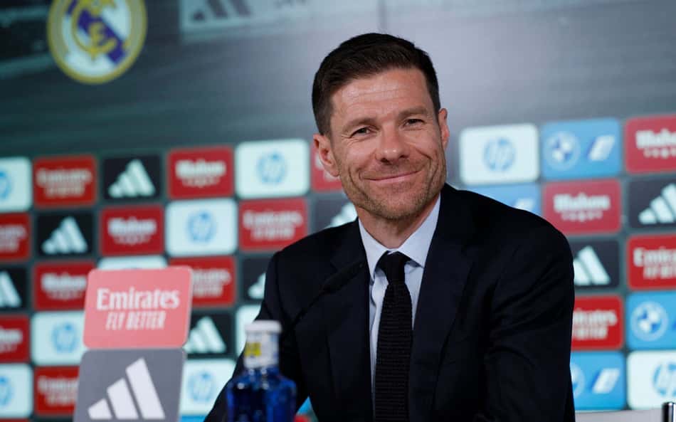 Xabi Alonso abre o jogo sobre saída de Rodrygo, do Real Madrid