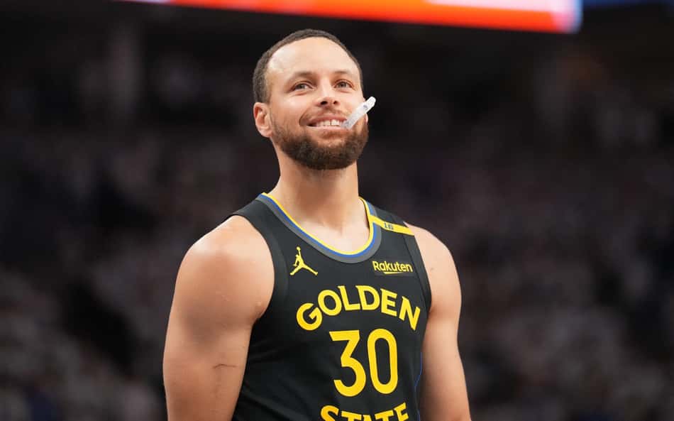 Em treino, Curry abre o jogo sobre nova lesão pelo Warriors nos playoffs da NBA