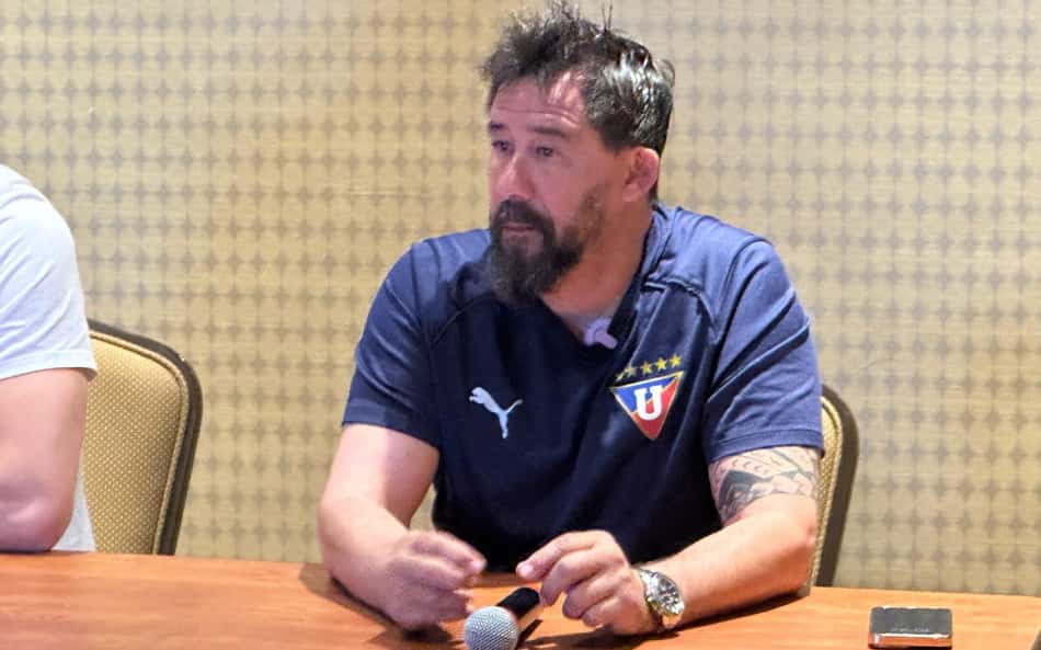 Grupo do Flamengo na Libertadores: LDU demite técnico na véspera de decisão