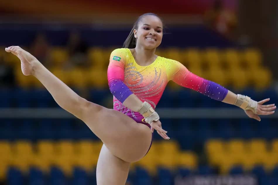 Thaís integrava a seleção brasileira antes da lesão