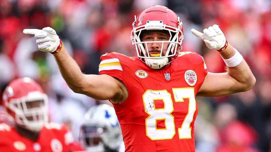 Travis Kelce, noivo de Taylor, é astro do Kansas City Chiefs 