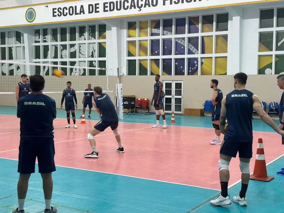 Treino da Seleção Brasileira masculina de vôlei (foto: Kauhan Fiaux)