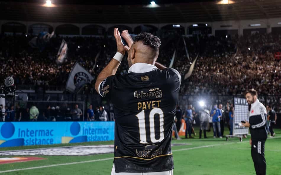 Torcedores reagem à saída de Payet do Vasco: 'Estou chorando'