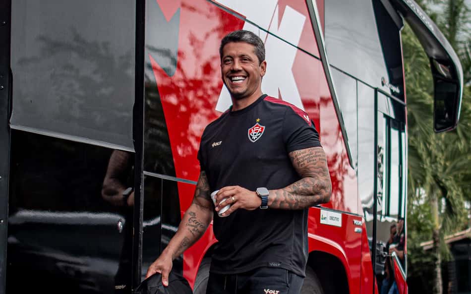 Vitória vai fazer reabertura do Brasileirão contra o Internacional; veja jogos