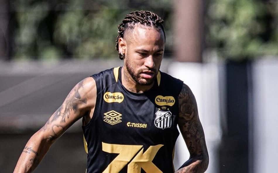 Ferrari de Neymar é vista cometendo infração de trânsito em São Paulo