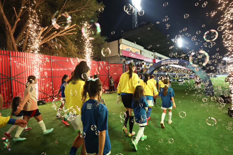 Seleção feminina é celebrada em Bragança Paulista. (Foto: Lívia Villas Boas/CBF)