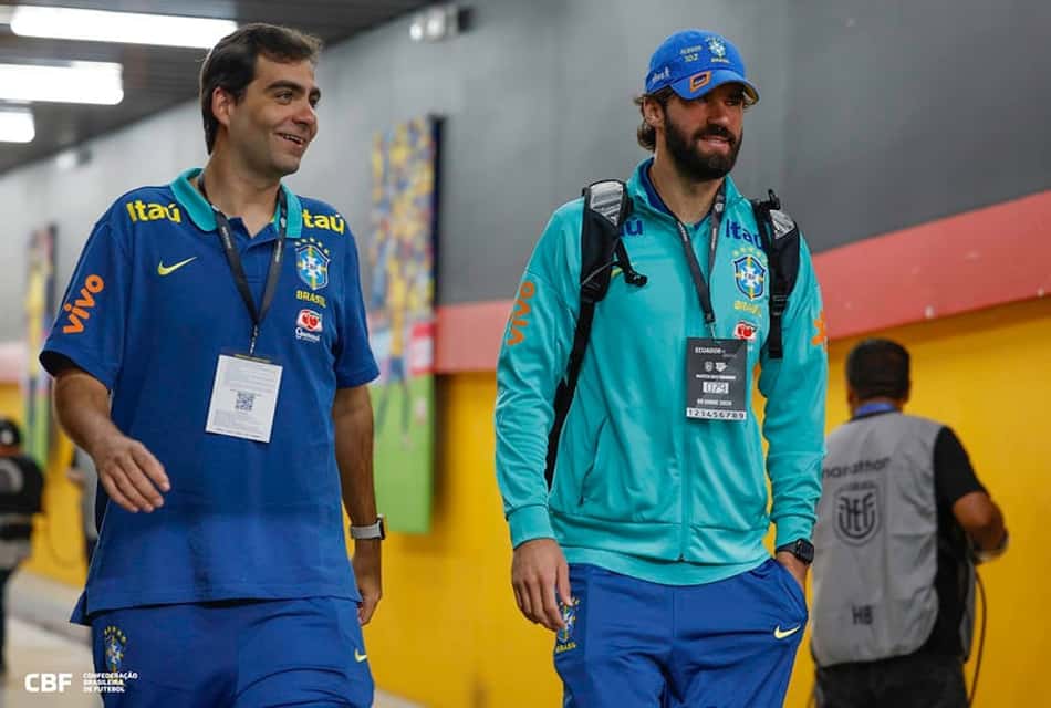 Alisson foi o goleiro titular da Seleção Brasileira no duelo diante do Equador na última  quinta-feira (05). (Foto: Rafael Ribeiro / CBF)