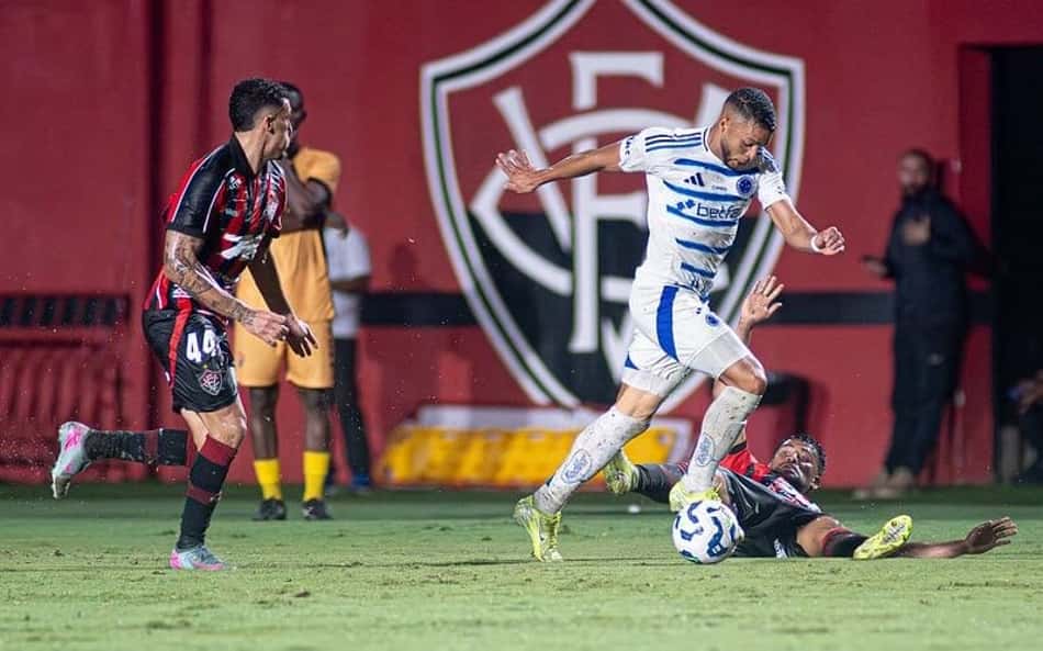 Técnico do Cruzeiro define jogo no Barradão: 'Luta com bola'