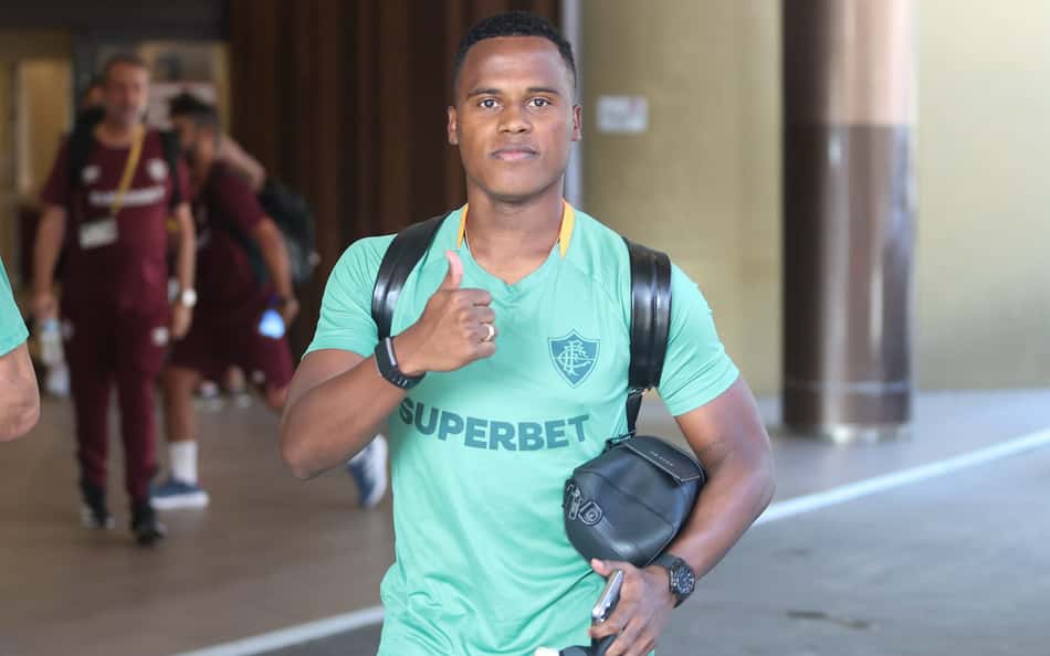 Arias faz alerta ao Fluminense antes da estreia: 'Temos que respeitar todos os adversários'