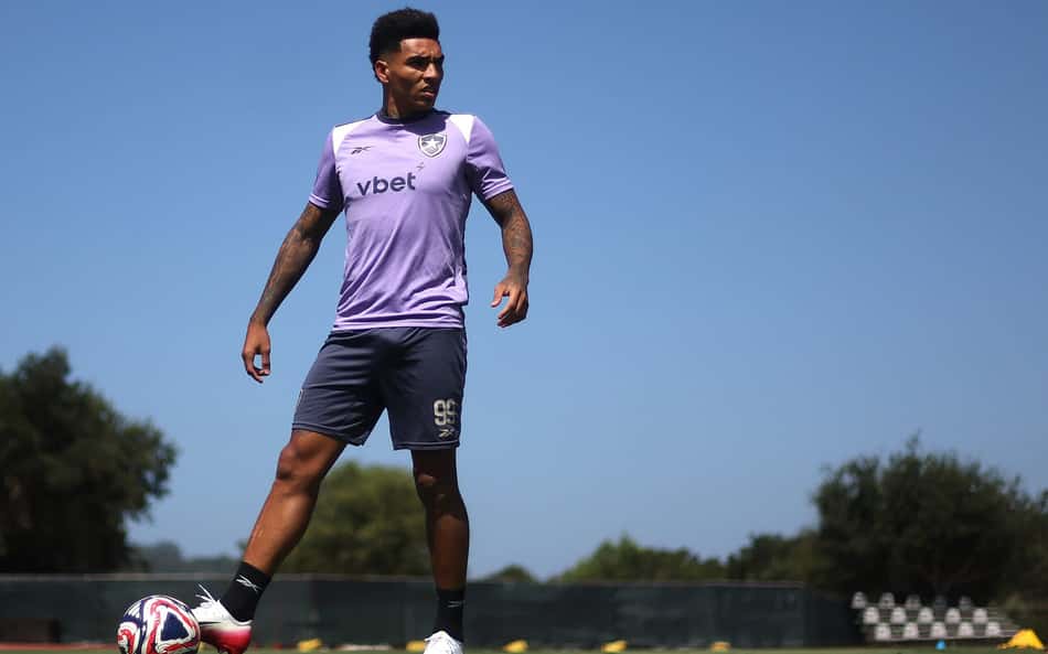 Igor Jesus pede Botafogo concentrado contra o Palmeiras: 'Estamos preparados'