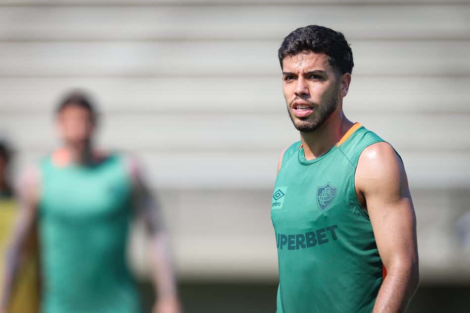 Zona mista com Nonato foi suspensa (Foto: Marcelo Gonçalves/Fluminense FC)