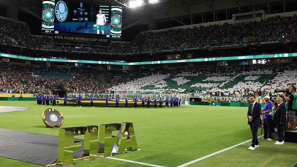 Torcida do Palmeiras preparou mosaico antes do duelo diante do Inter Miami no Estádio Hard Rock. (Foto: Foto: Cesar Greco/ Palmeiras)