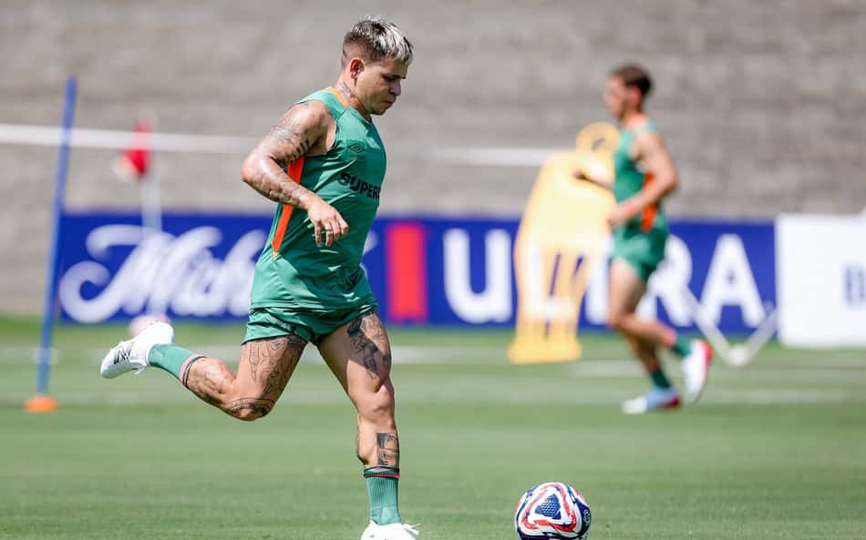 Com elenco completo, Fluminense segue preparação pensando na Inter de Milão