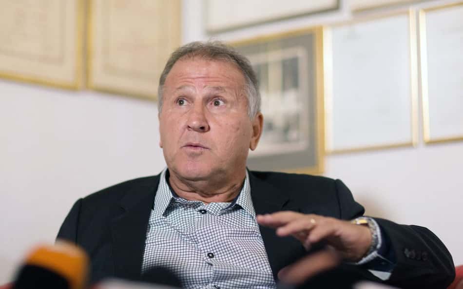 Zico rebate opinião de Raphinha sobre o Mundial de Clubes