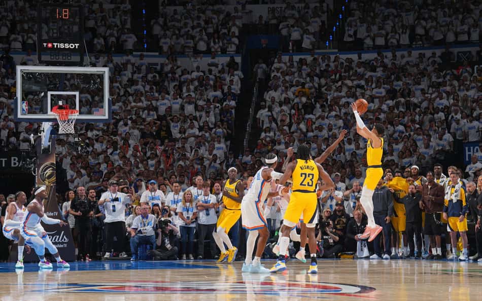 Haliburton faz cesta inacreditável, e Pacers vence o Thunder no jogo 1 da final da NBA