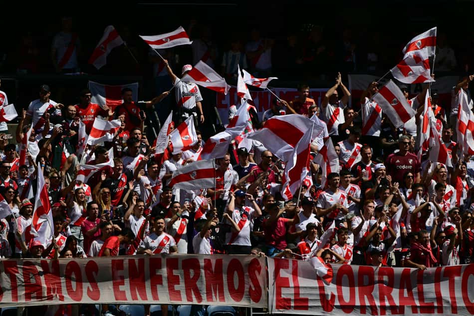 Torcida do River antes do jogo com o Urawa pelo Mundial