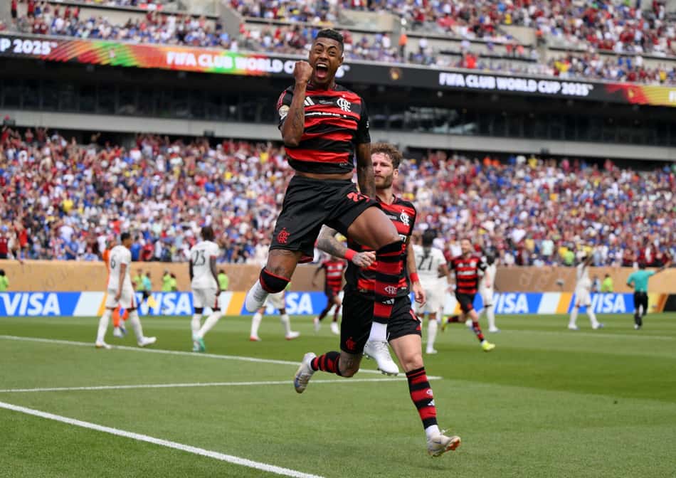 Bruno Henrique comemora gol do Flamengo contra o Chelsea (Foto: David Ramos/Getty Images/AFP (Photo by David Ramos / GETTY IMAGES NORTH AMERICA / Getty Images via AFP)