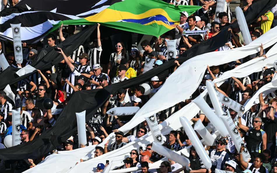 Botafogo lidera entre clubes brasileiros em média de público no Mundial de Clubes
