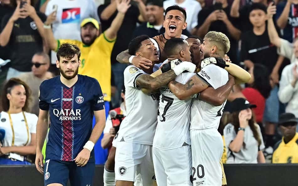 Botafogo aumenta prêmio milionário após vitória histórica em cima do PSG