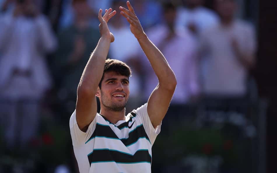 Alcaraz joga neste sábado pela semifinal do ATP de Londres; saiba horário e onde assistir