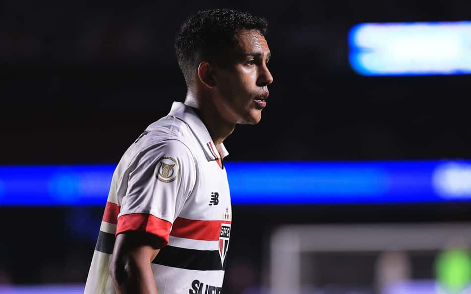 Igor Vinícius ouve propostas para deixar o São Paulo; Corinthians mantém conversas