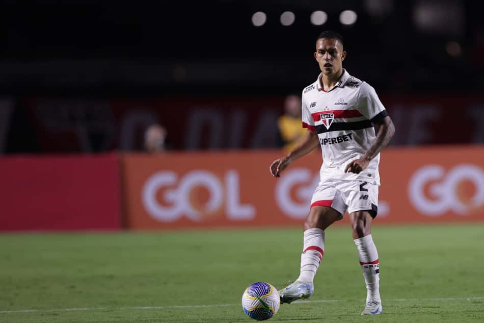 Igor Vinícius foi aprovado nos exames médicos e está próximo de ser anunciado pelo Santos. (Foto: Ettore Chiereguini/AGIF)