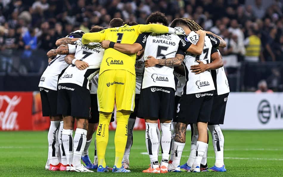 Corinthians planeja folga ao elenco durante pausa para o Super Mundial