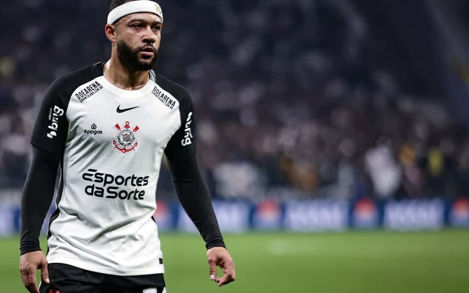 Corinthians empata em casa com Vitória e perde chance de se aproximar do G6