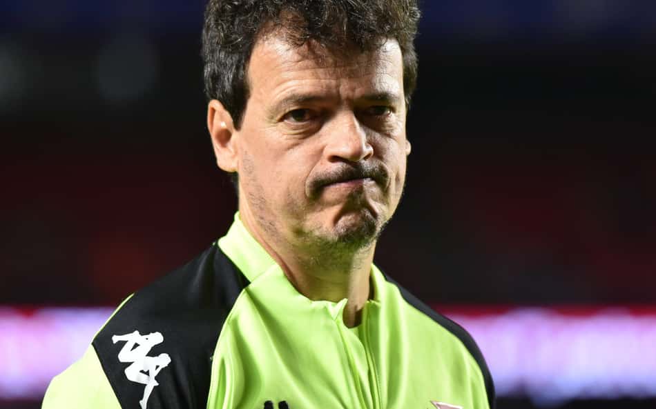 Diniz analisa primeiros 30 dias de Vasco: 'Jogadores em franca evolução'