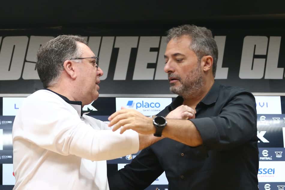 Alexandre Marttos assinou contrato com o Santos até o fim da gestão do presidente Marcelo Teixeira. (Foto: Mauricio De Souza/AGIF)