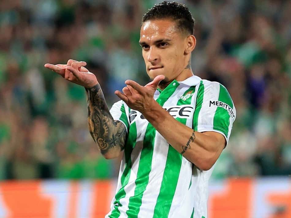 Antony fez ótima temporada pelo Real Betis (Foto: Divulgação/X)