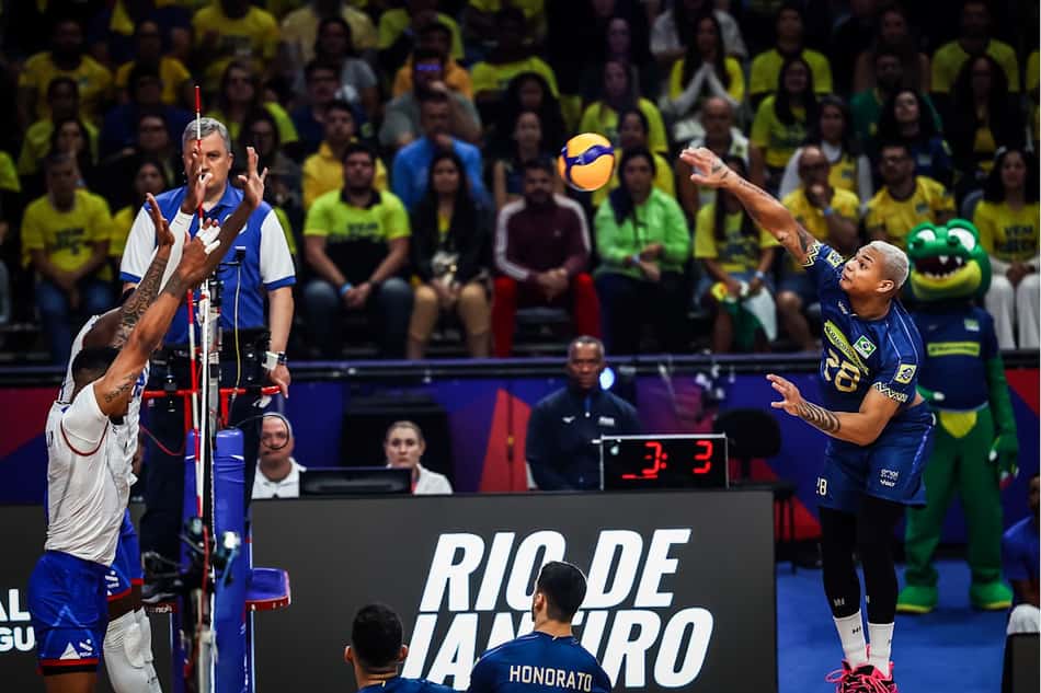 Brasil x Cuba, pela VNL masculina, no Maracanãzinho (foto: VNL)