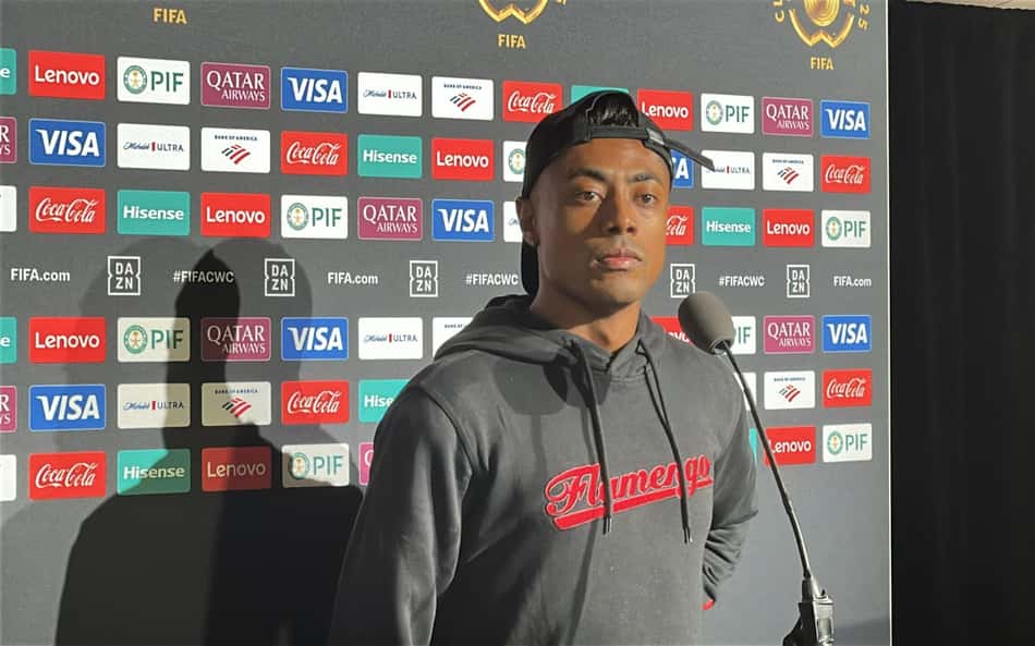 Mundial: Bruno Henrique comenta disputa com Pedro no Flamengo