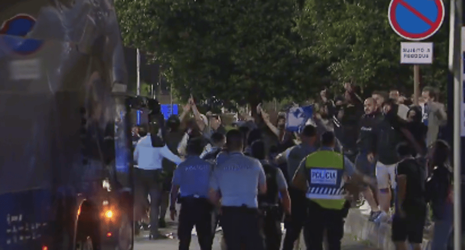 Protesto dos torcedores do Porto