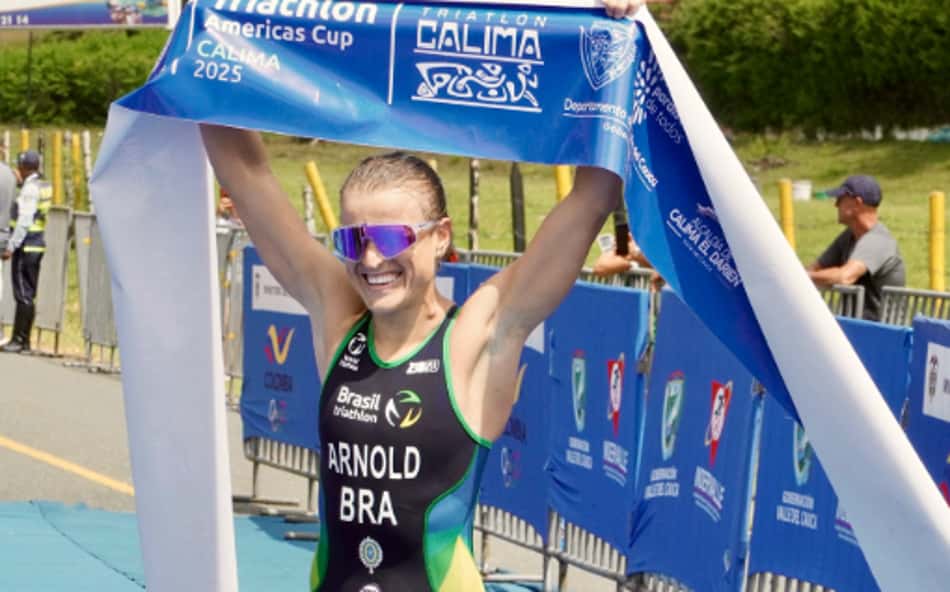 Djenyfer Arnold, non Pan-Americano de Triatlo de Calima (foto: instagram Djenyfer Arnold)