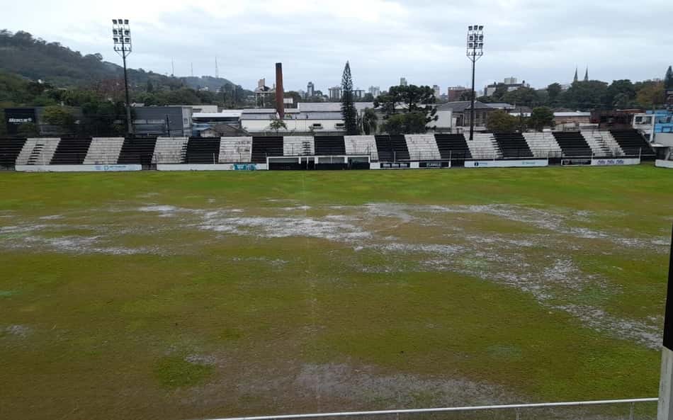 Chuvas suspendem torneios de base. Segundona aguarda decisão